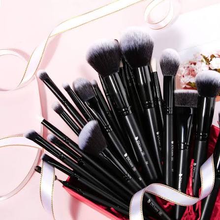 DUcare Makeup Brushes Set 27 in 1 Dark Angel